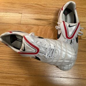 Nike tiempo legend III SG-white/red soccer cleats